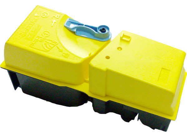 Kyocera TK822Y Standard Capacity Yellow Remanufacturer Color Toner Kit